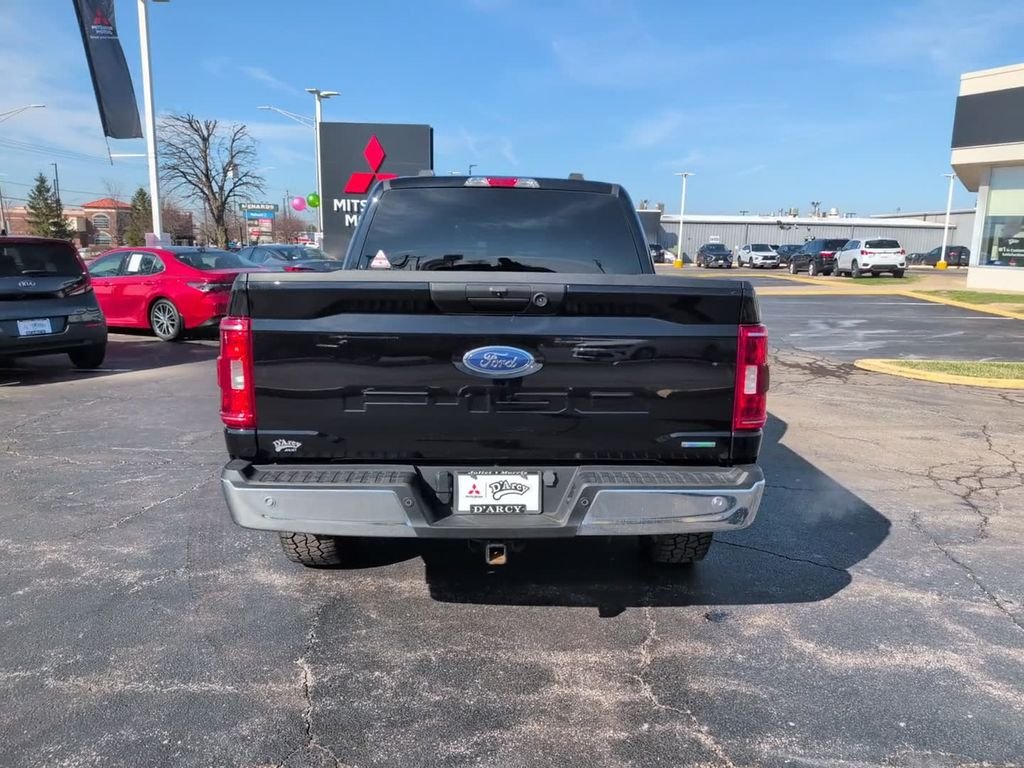 Used 2023 Black Ford XLT image 7