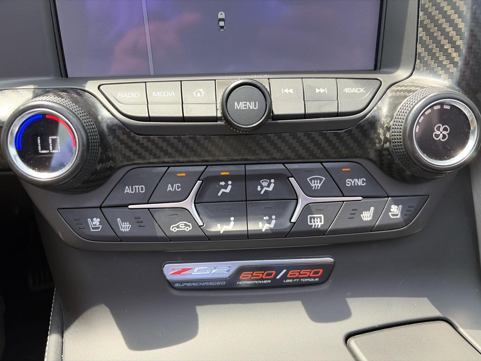 Used 2015 LAGUNA BLUE TINTCOAT Chevrolet Z06 3LZ image 19