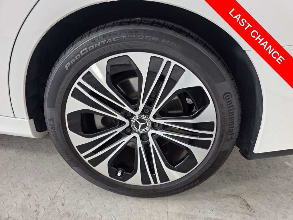 Certified Used 2025 White Mercedes-Benz E 350 image 17