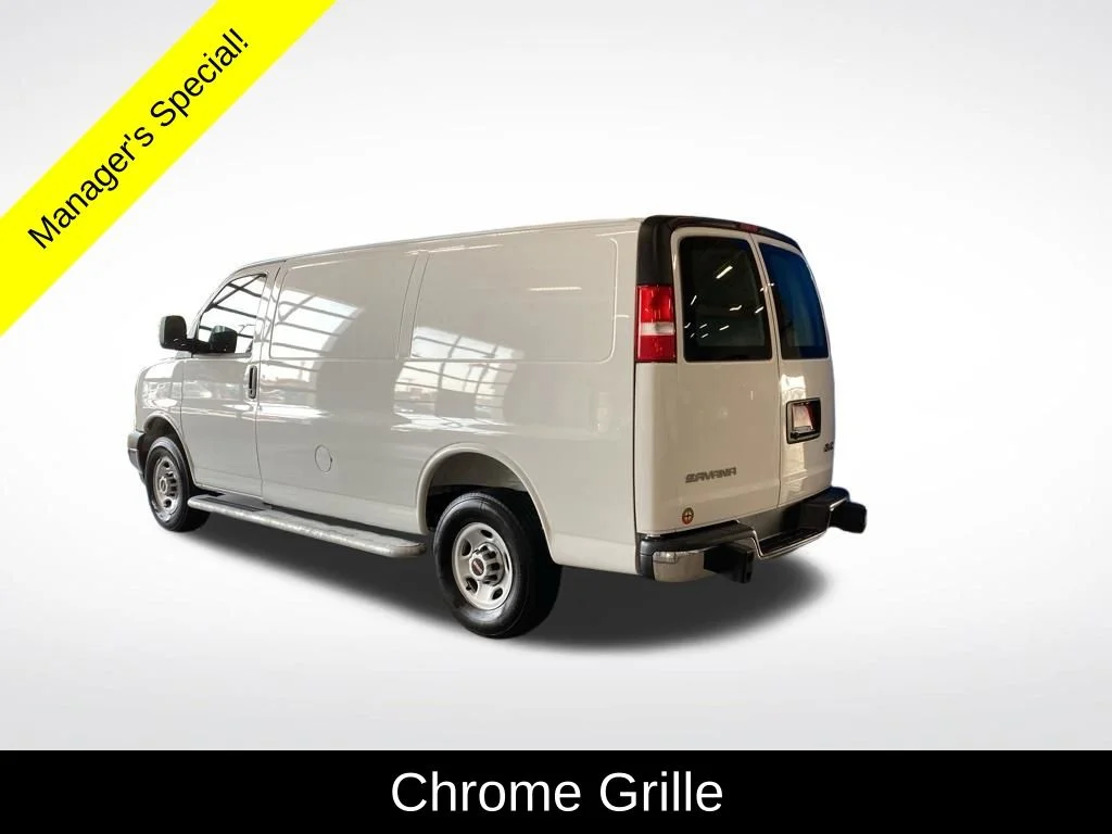 Used 2025 White GMC Work Van image 15