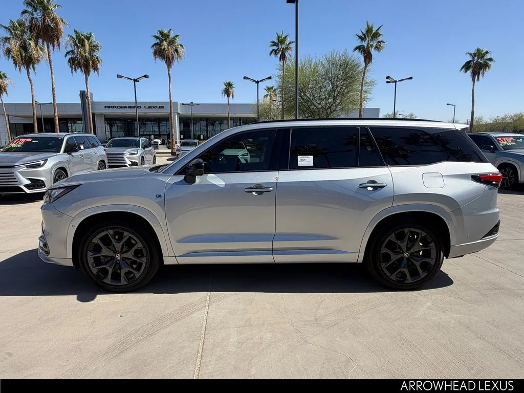New 2026 Silver Lexus 500h F SPORT Performance Premium image 3
