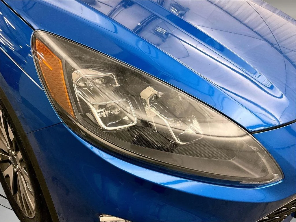 Used 2020 Blue Ford Titanium image 35