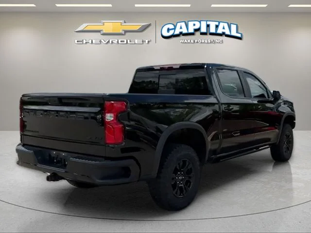 Used 2023 Black Chevrolet ZR2 image 5