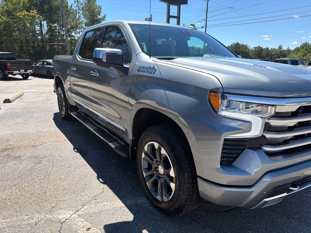 New 2026 Sterling Gray Metallic Chevrolet High Country image 7