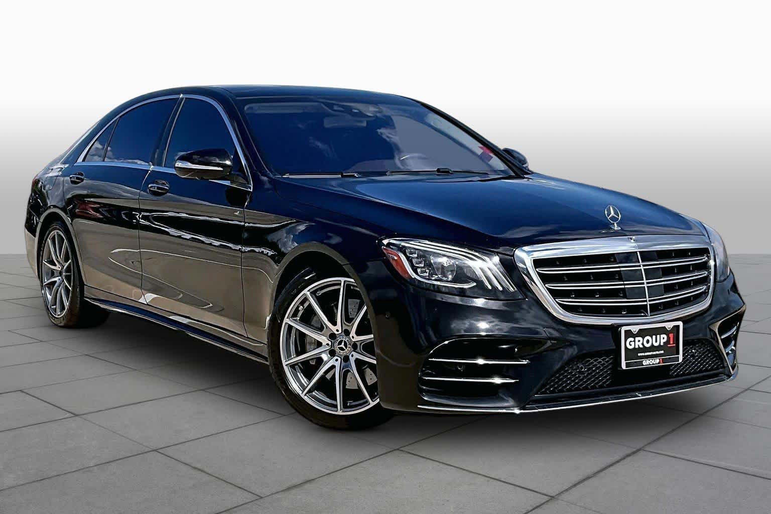 Used 2018 Obsidian Black Metallic Mercedes-Benz S 560 image 3