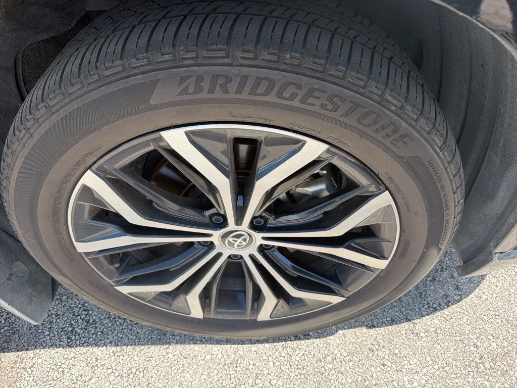 Used 2025 Black Toyota XLE image 12