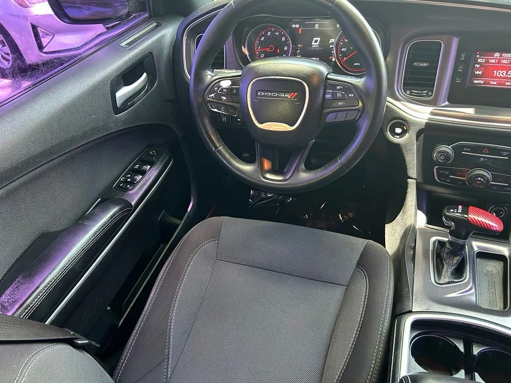 Used 2017 Black Dodge SE image 9