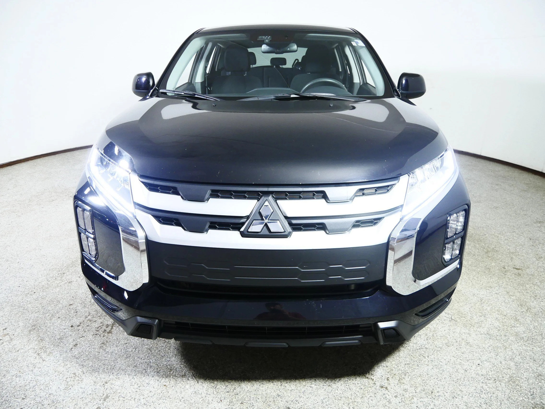 Used 2025 Mitsubishi Outlander Sport ES with VIN JA4ARUAU7SU000473 for sale in Brooklyn Center, Minnesota