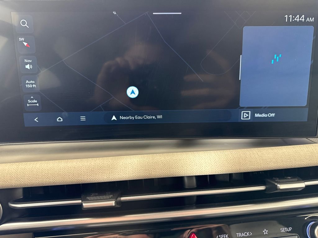 Certified Used 2025 Gray Hyundai SEL Convenience image 20