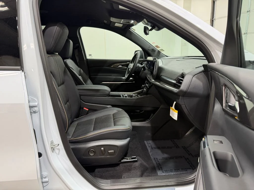 2026 Chevrolet Traverse High Country - Photo 35