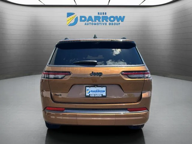 New 2026 Copper Shino Metallic Clear-Coat Exterior Paint Jeep Limited image 4