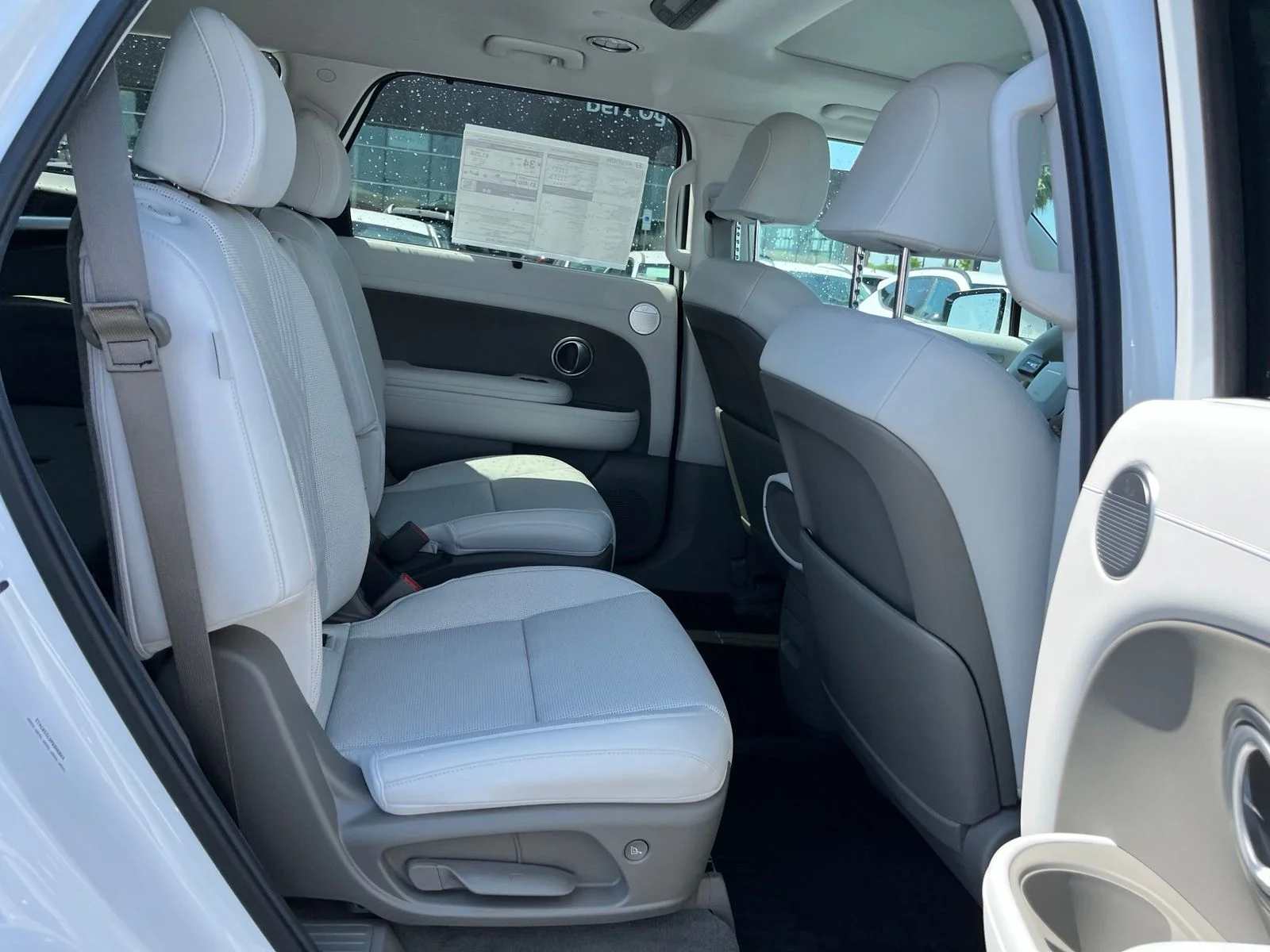 New 2026 White Hyundai Blue SEL Premium image 19