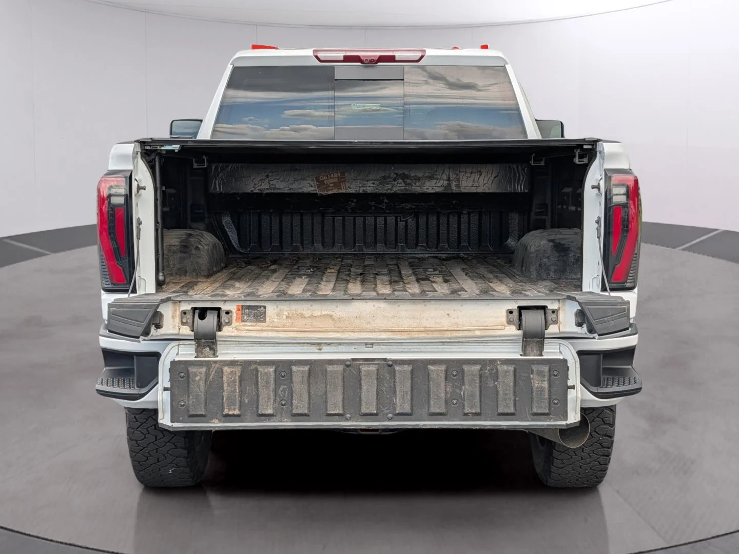 Used 2024 Summit White GMC AT4 image 9