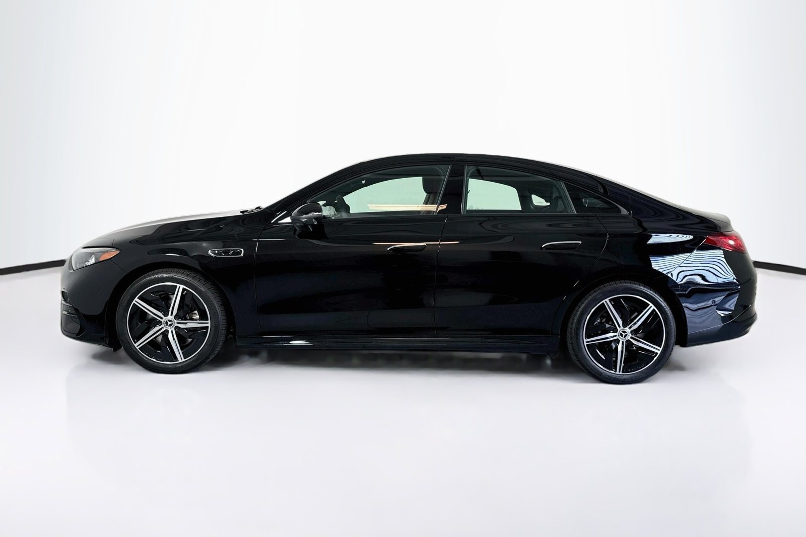 New 2027 Night Black Mercedes-Benz CLA 350 Electric image 8