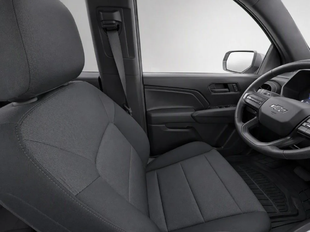 Certified Used 2025 Gray Chevrolet Trail Boss image 27