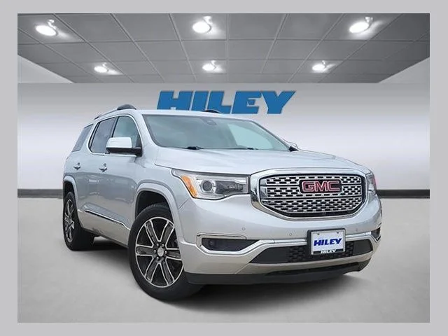 2017 GMC Acadia Denali FWD's photo