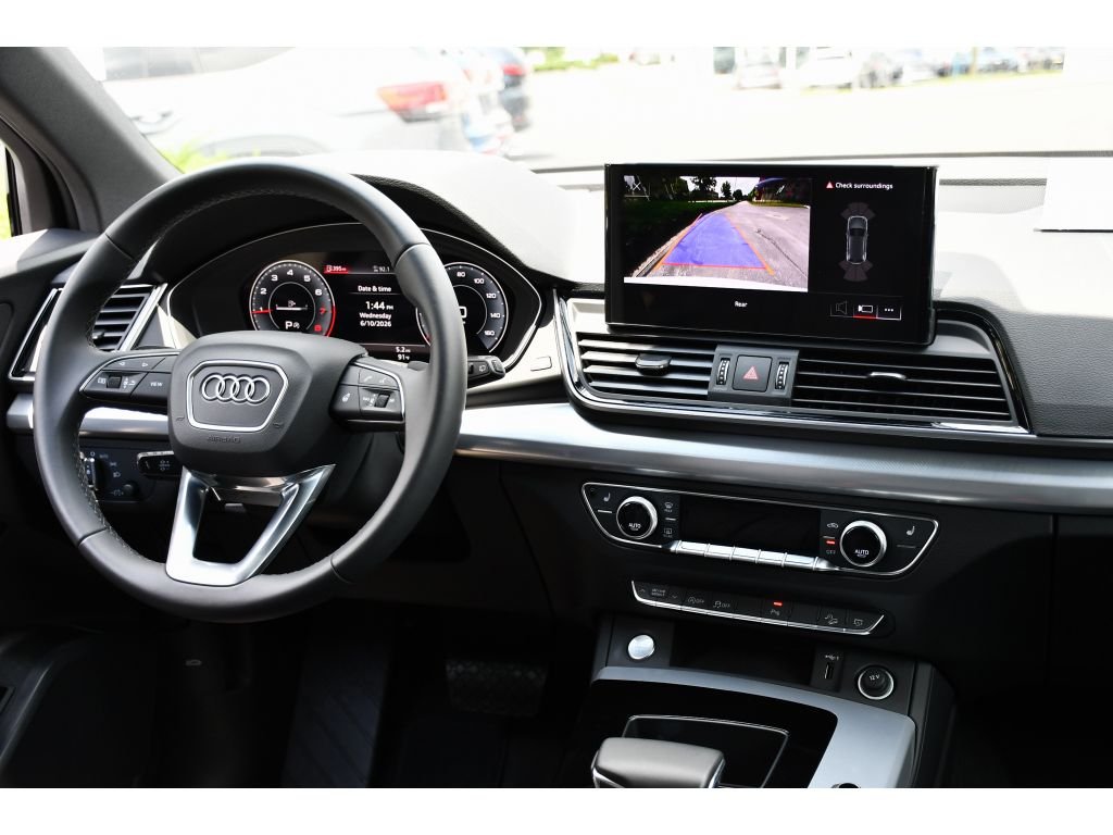 Used 2025 Glacier White Metallic Audi S line Premium image 18