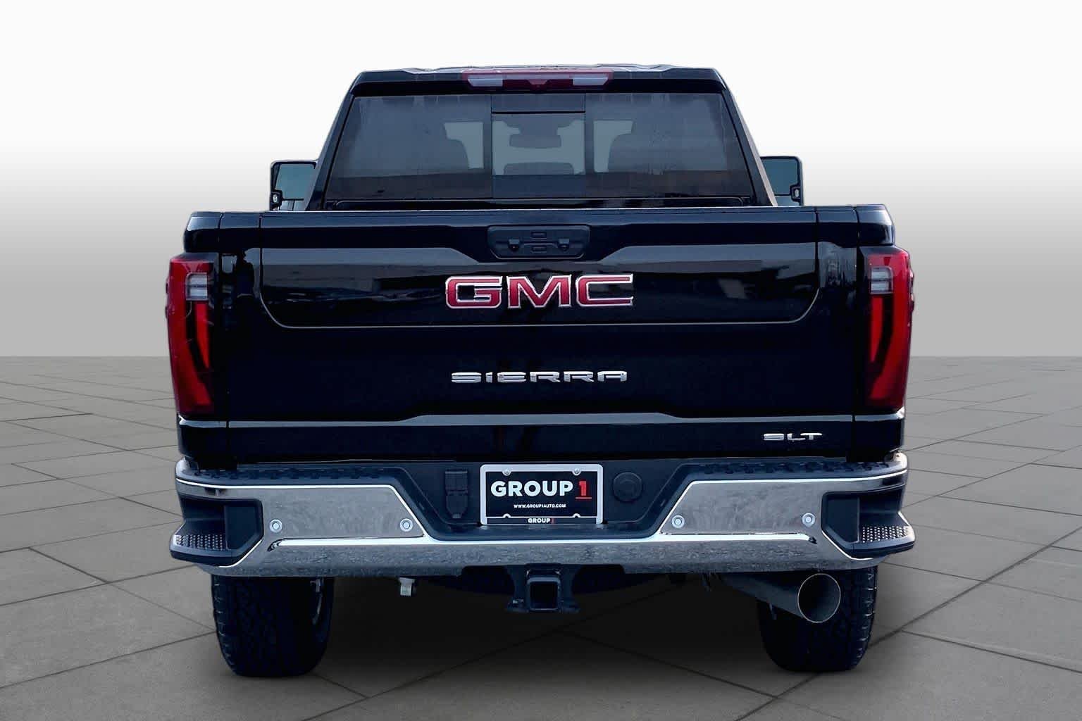 New 2026 Onyx Black GMC SLT image 4