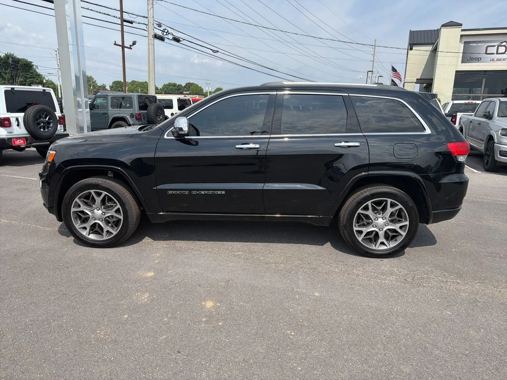 Used 2020 Black Jeep Overland image 5