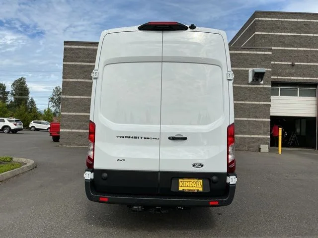 New 2026 Oxford White Ford Base image 5