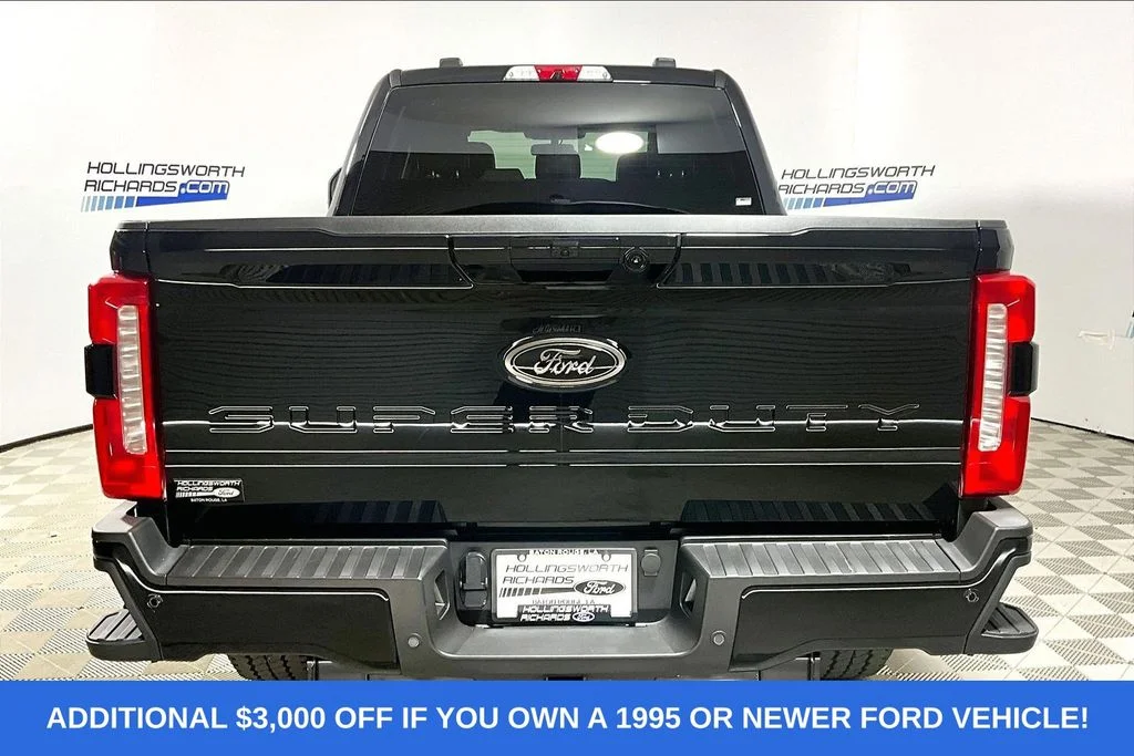 New 2026 Agate Black Metallic Ford F-250® Lariat® image 4