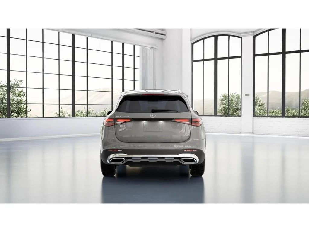 New 2027 White Mercedes-Benz GLC 300 image 57