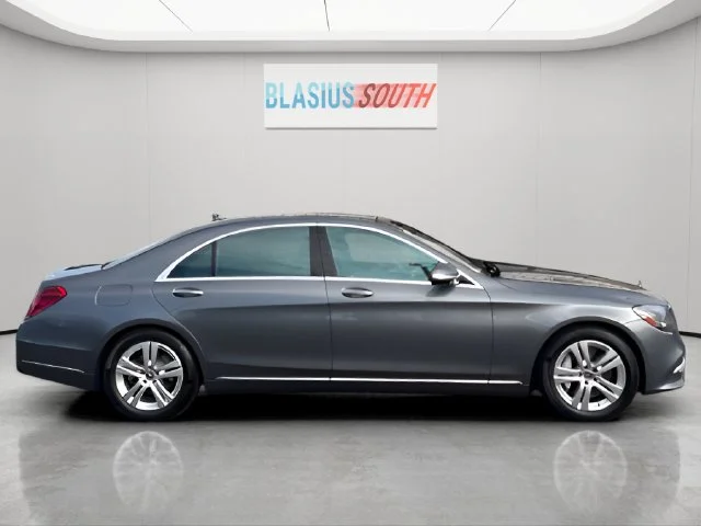 Used 2019 Gray Mercedes-Benz S 560 image 2