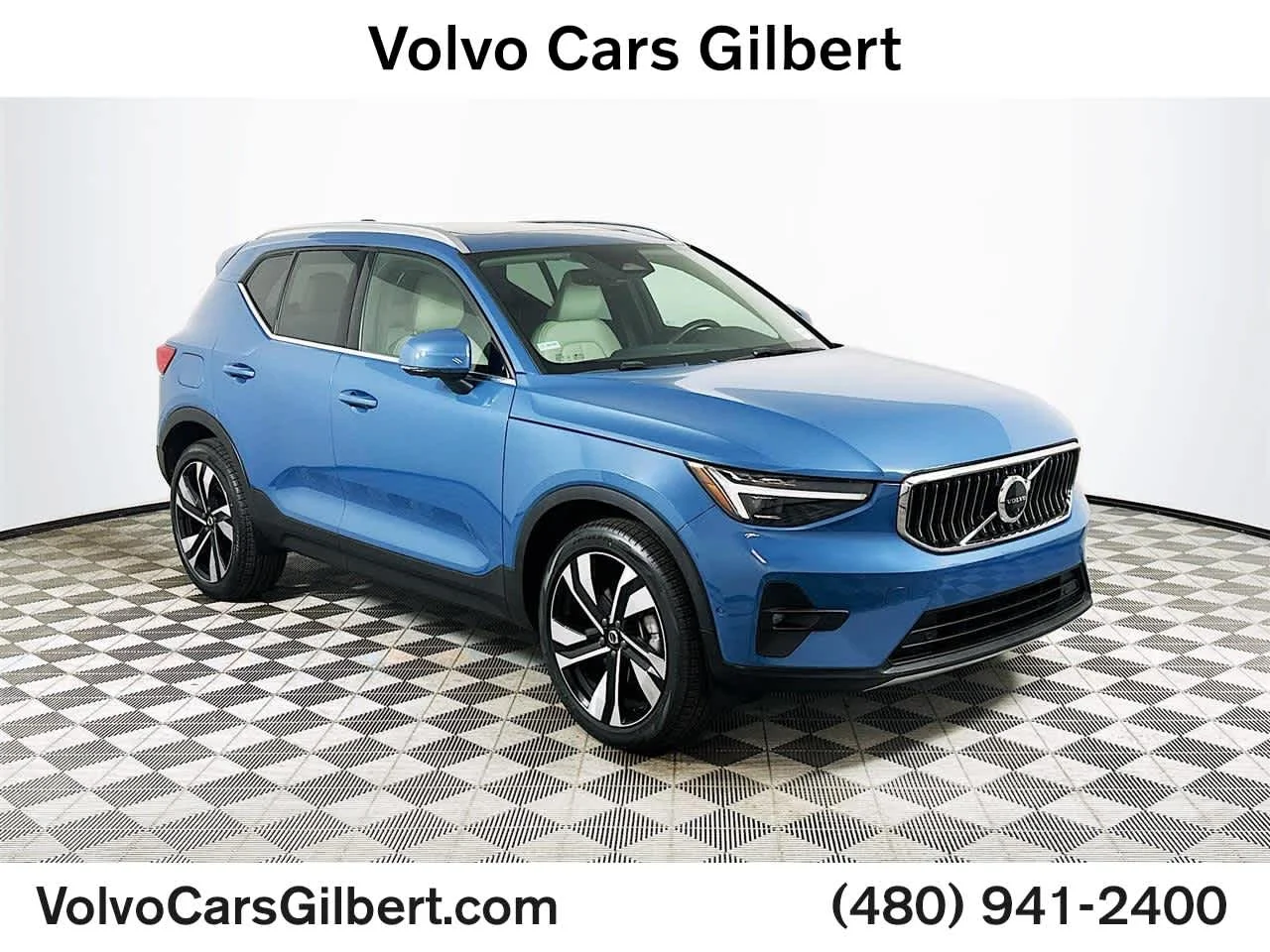 2023 Volvo XC40 B5 Ultimate Bright AWD's photo