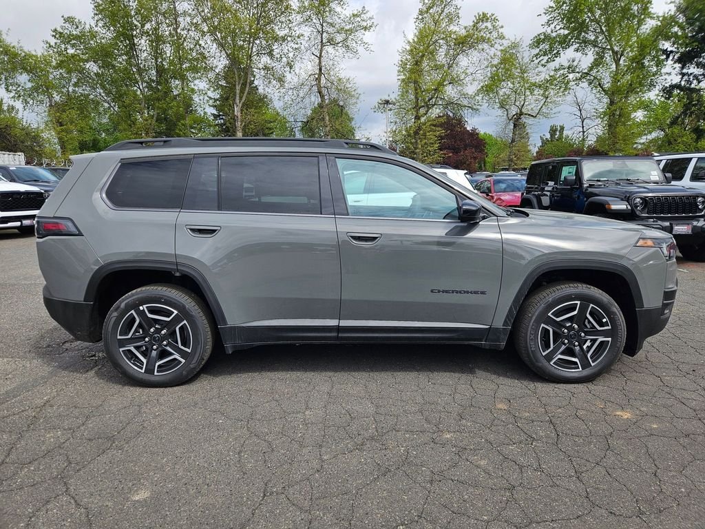 New 2026 Sting-Gray Clear-Coat Exterior Paint Jeep Laredo image 8