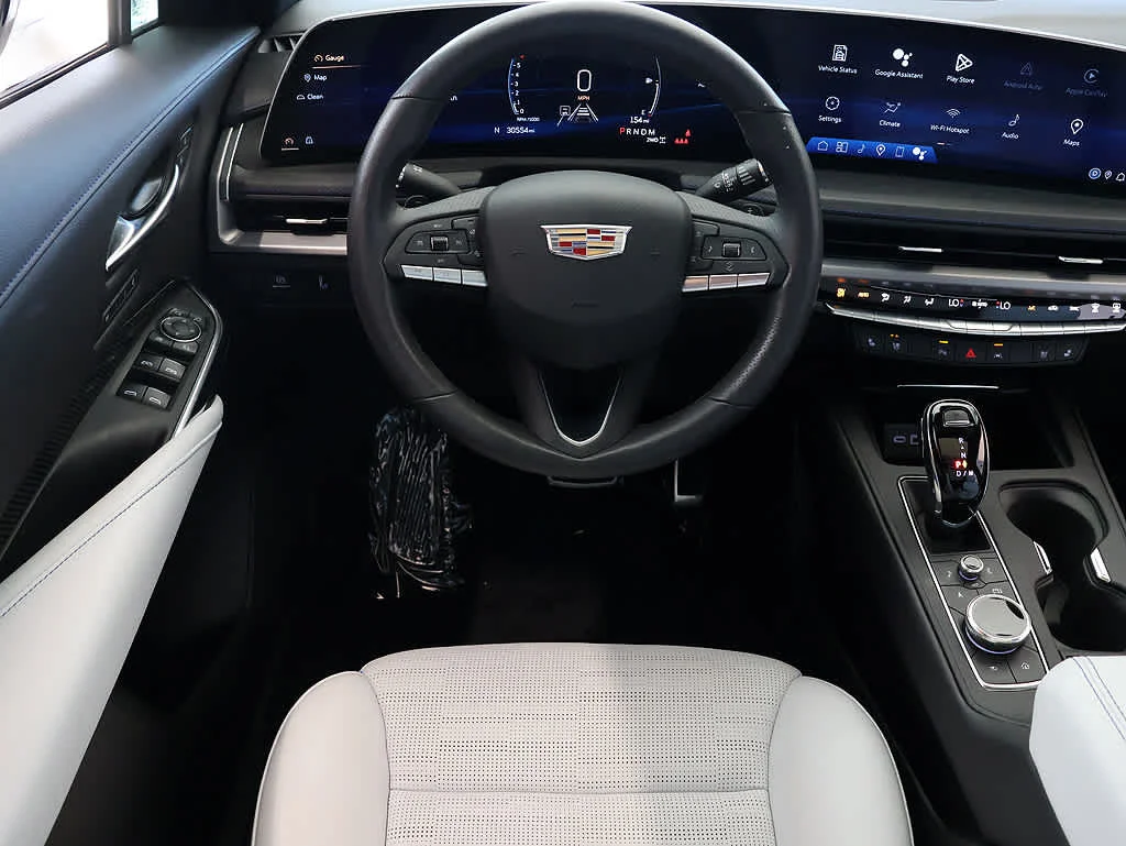 Certified Used 2024 Crystal White Tricoat Cadillac Sport image 14