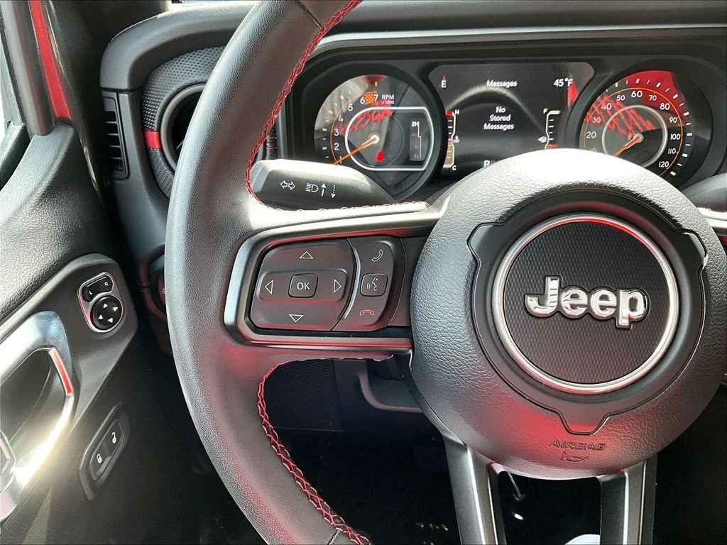 Used 2024 Gray Jeep Rubicon image 19