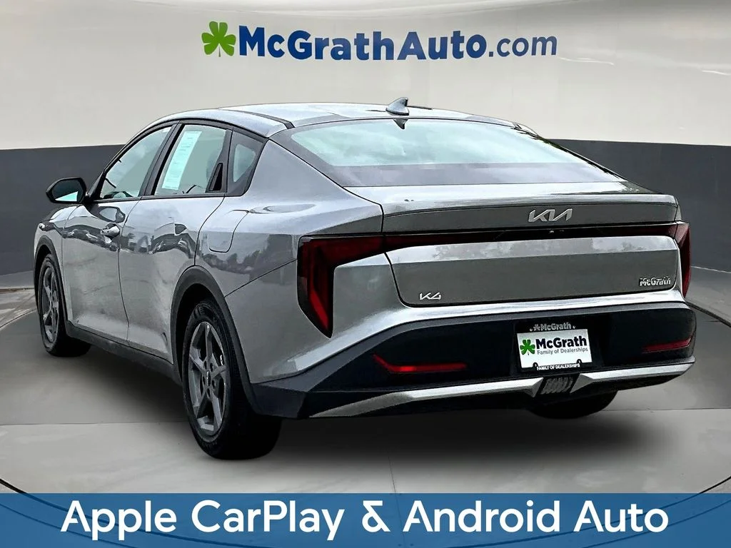2025 Kia K4 LXS - Photo 5