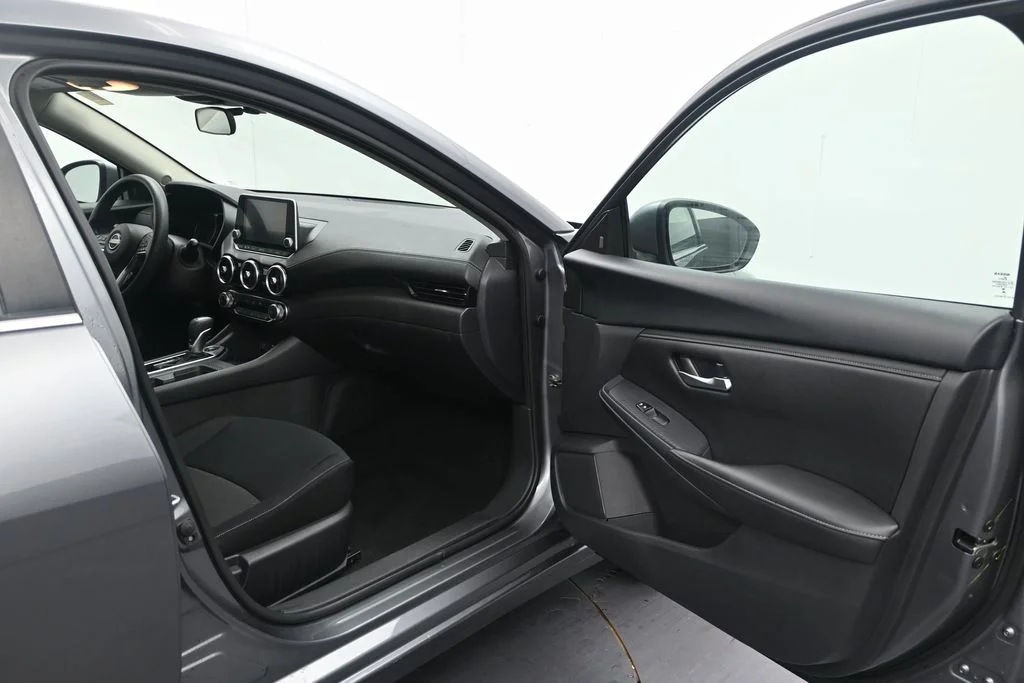 Used 2024 Gray Nissan SV image 17