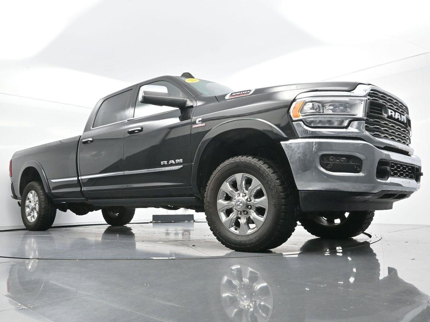 Used 2022 Diamond Black Crystal Pearlcoat Ram Limited image 42