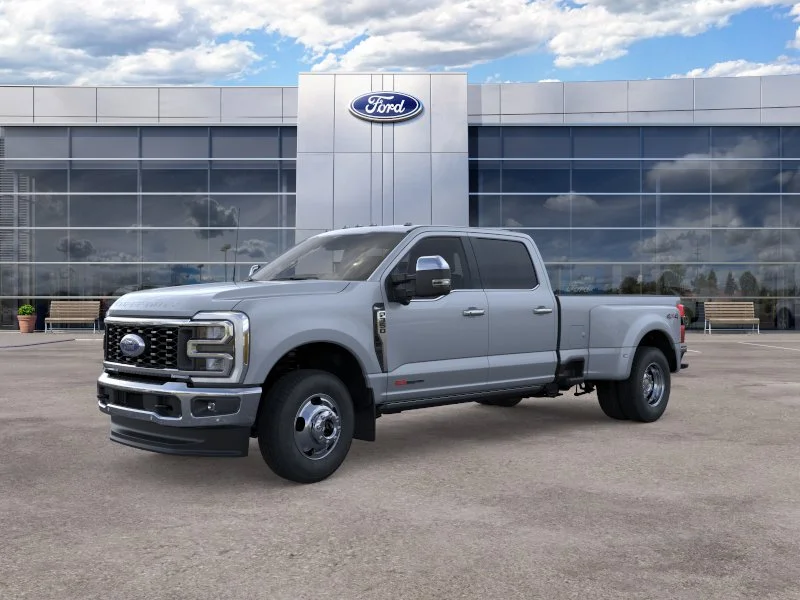 New 2026 Glacier Gray Metallic Tri-Coat Ford King Ranch image 26