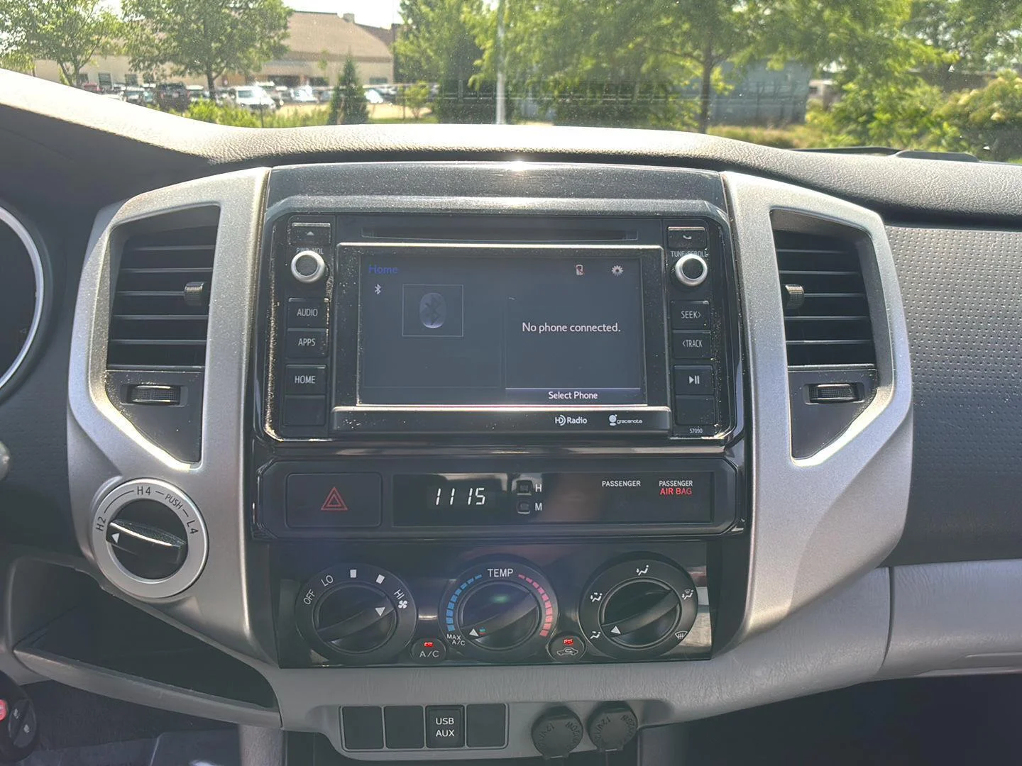 Used 2014 Silver Sky Metallic Toyota  image 32