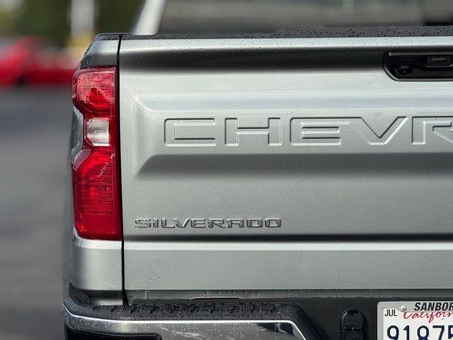 2025 Chevrolet Silverado 1500 LT - Photo 8