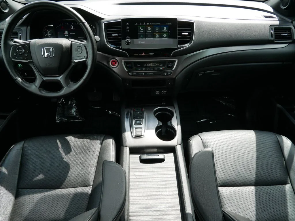 Used 2023  Honda EX-L image 13
