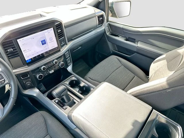 Used 2025 Blue Ford XLT image 21