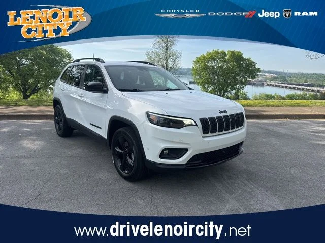 2023 Jeep Cherokee Altitude Lux 4X4's photo