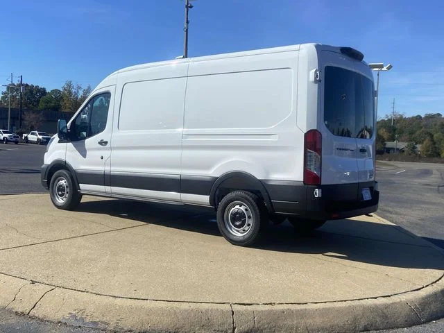 New 2026 Oxford White Ford Base image 4