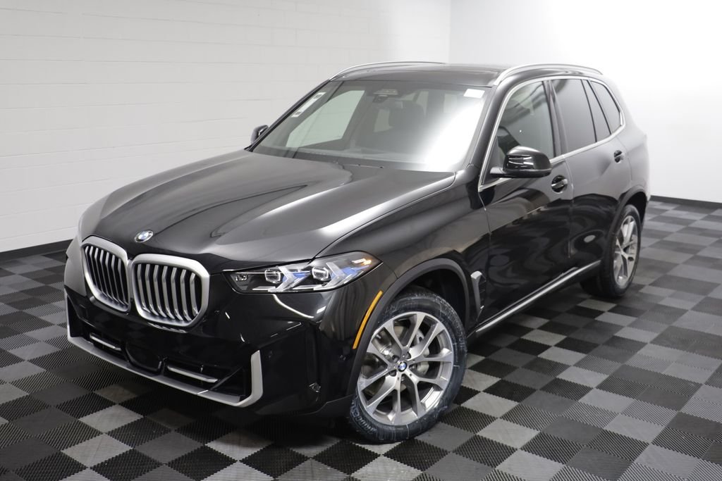 New 2026 Black Sapphire Metallic BMW xDrive40i image 2