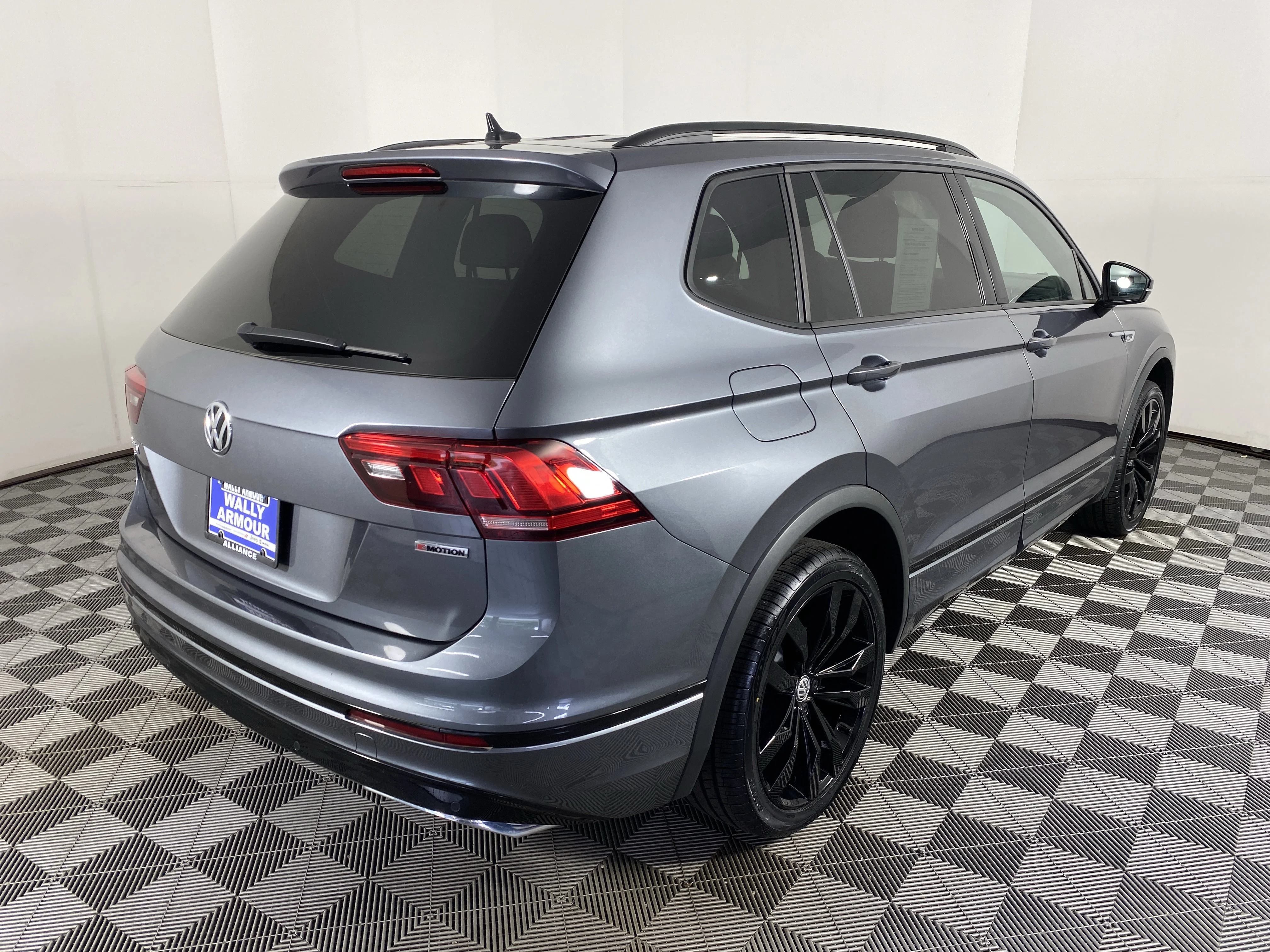 Used 2021 Platinum Gray Metallic Volkswagen SE R-Line Black image 8