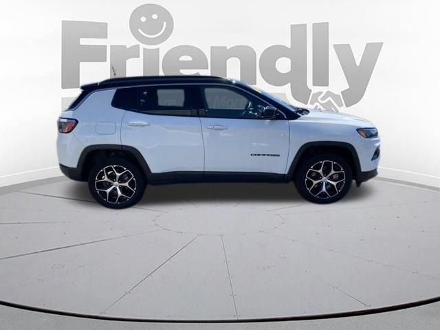 Used 2024 White Jeep Limited image 6