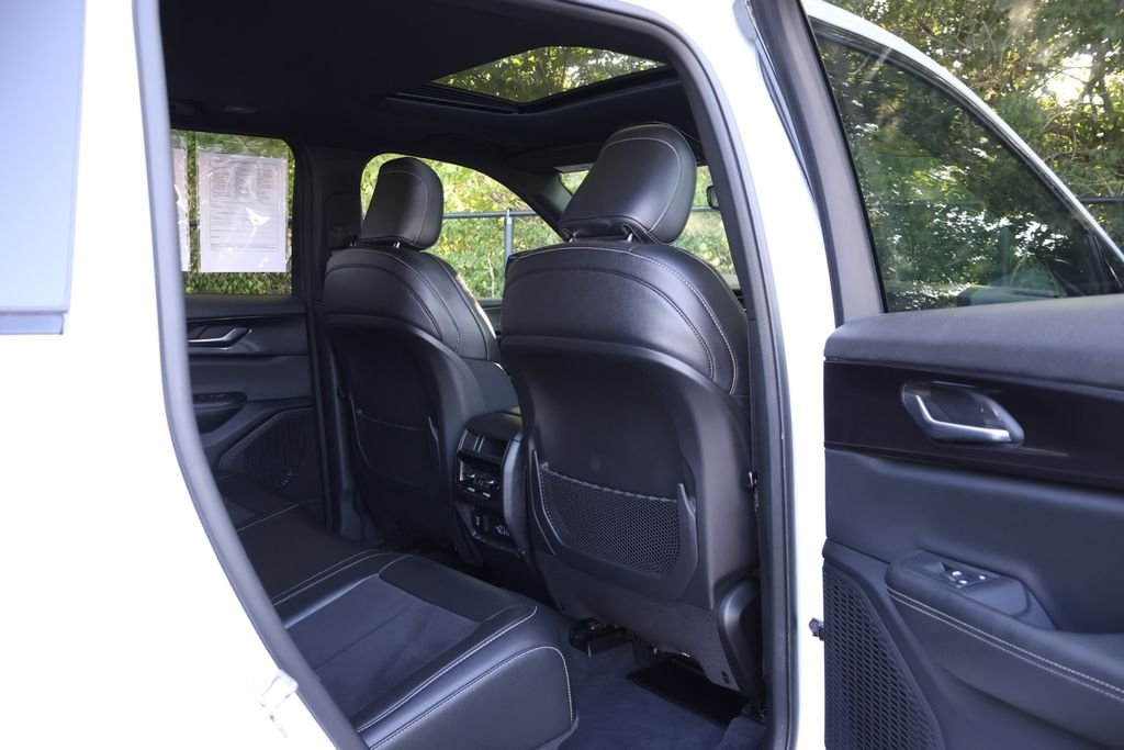 2023 Jeep Grand Cherokee Altitude - Photo 49