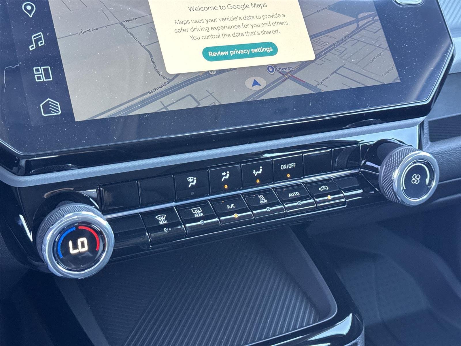 2027 Chevrolet Bolt LT - Photo 20