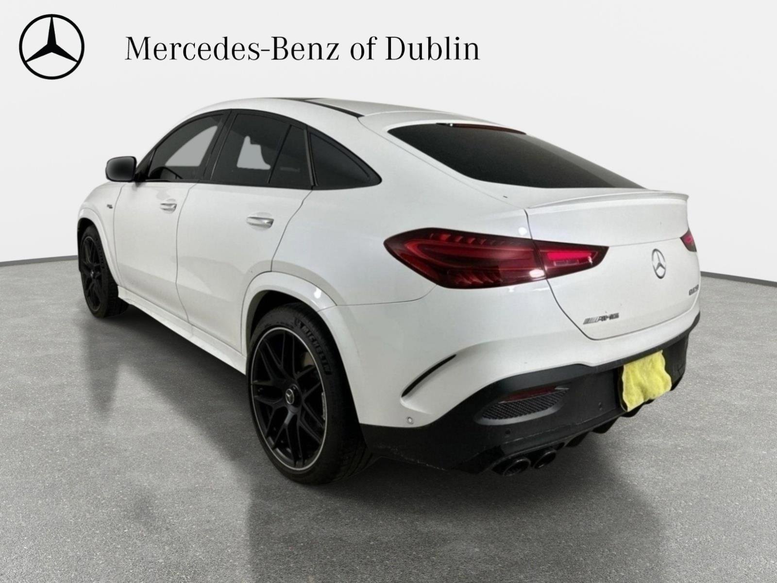 Used 2025 MANUFAKTUR Moonlight White Metallic Mercedes-Benz GLE 53 AMG® image 4