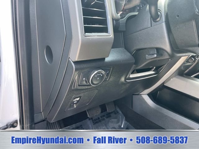 Used 2020 Oxford White Ford XLT image 22