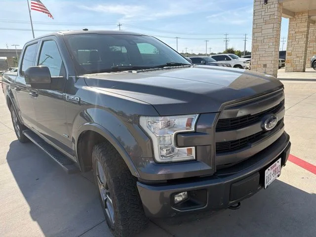 Used 2016 Magnetic Ford Lariat image 2