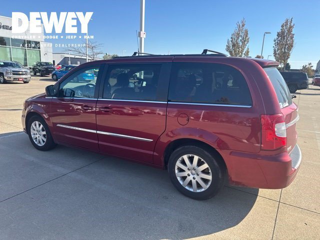 2013 Chrysler Town & Country Touring